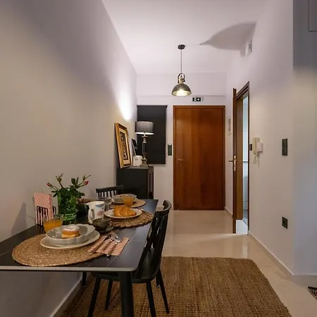 Urban Nest Apartamento *