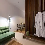 Urban Nest