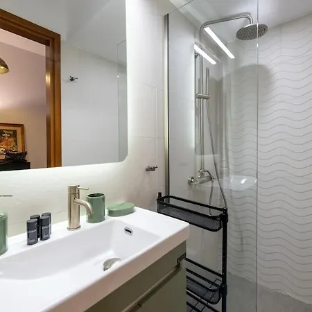 Apartment Urban Nest *