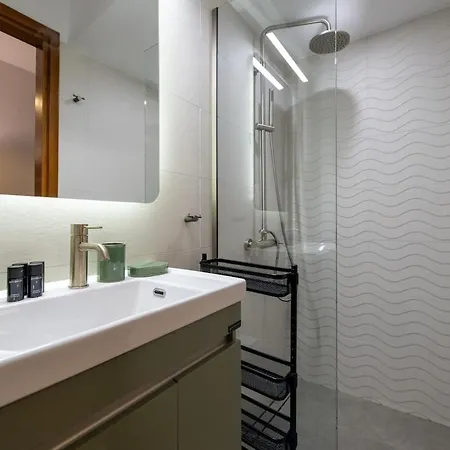 Apartment Urban Nest