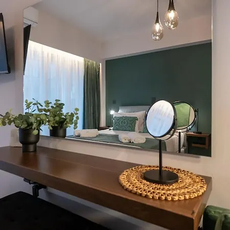 Urban Nest Apartment